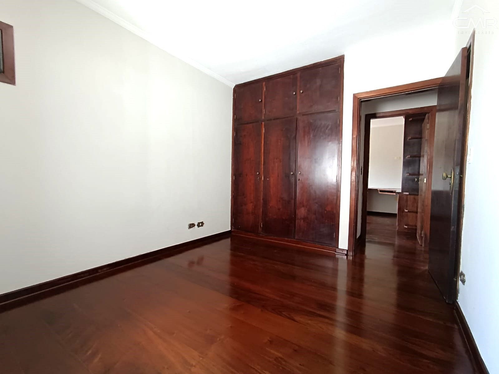 Casa à venda com 3 quartos, 128m² - Foto 13