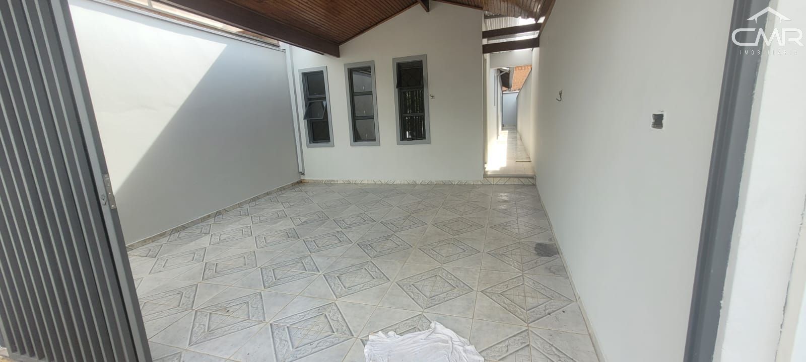 Casa com 2 Dormitórios à venda, 95 m² por R$ 295.000,00 Casa com 2 Dormitórios à venda, 95 m² por R$ 295.000,00