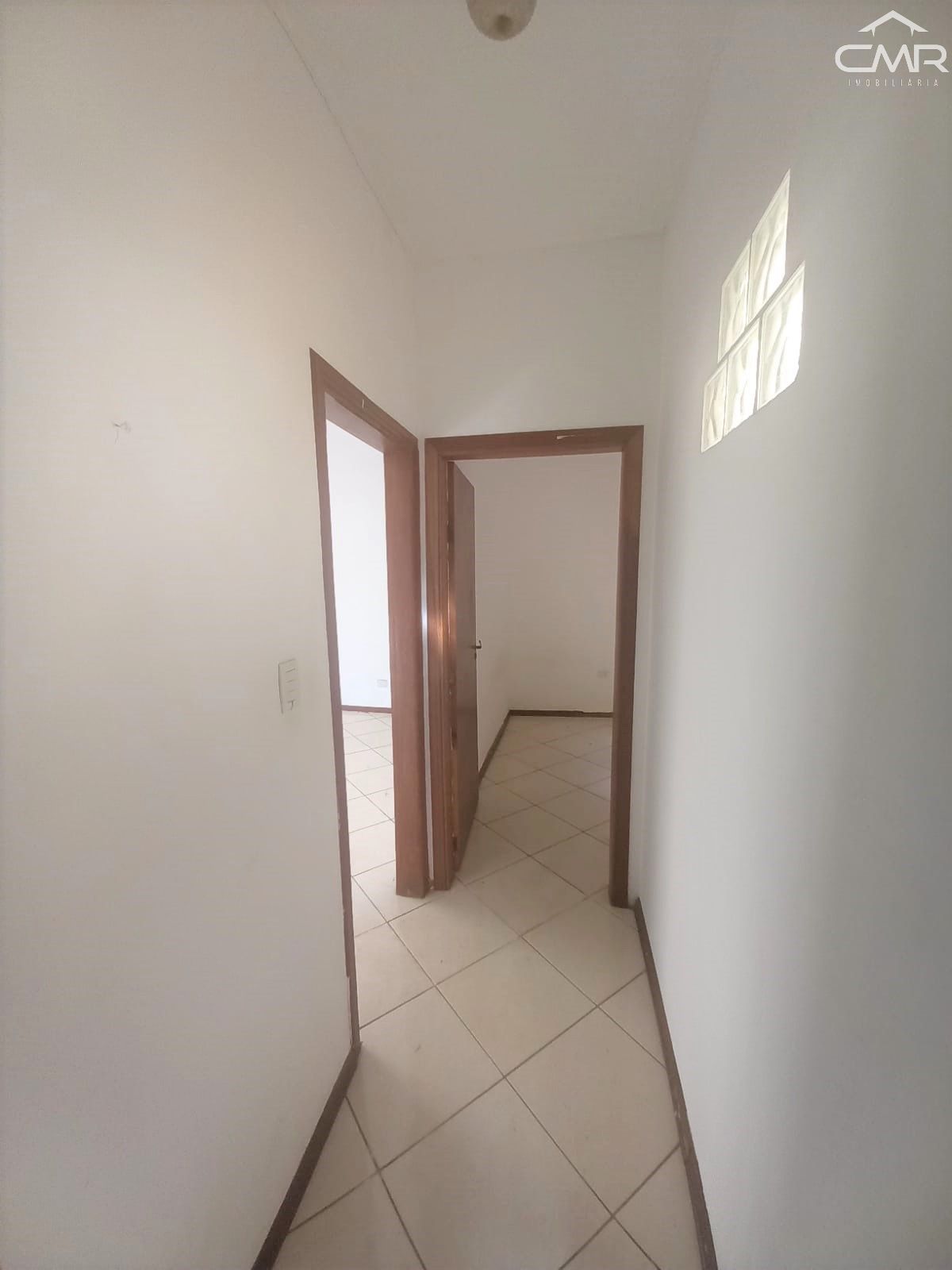 Casa à venda com 3 quartos, 180m² - Foto 7