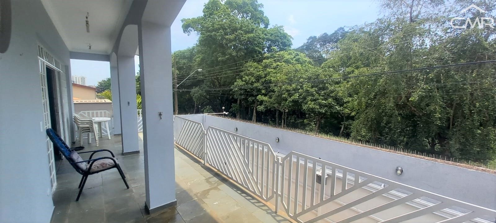 Casa à venda com 4 quartos, 340m² - Foto 5