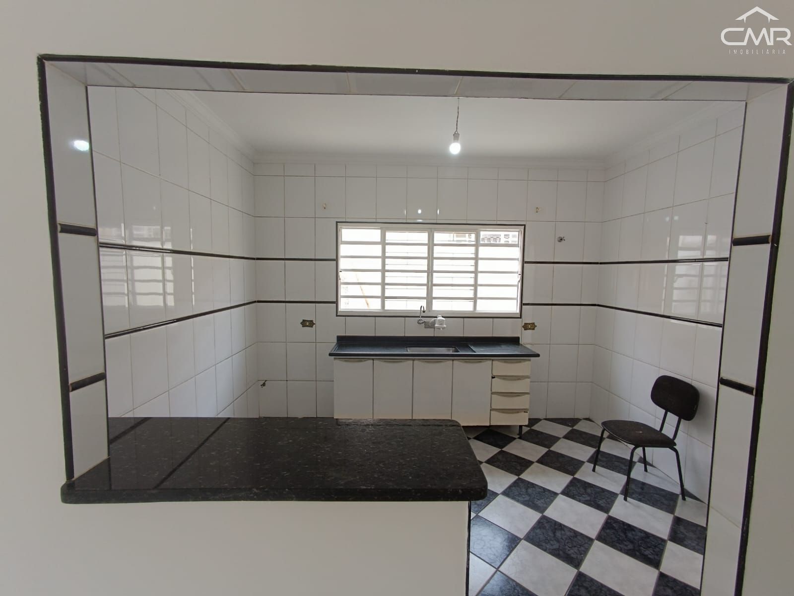 Casa à venda com 5 quartos, 190m² - Foto 12