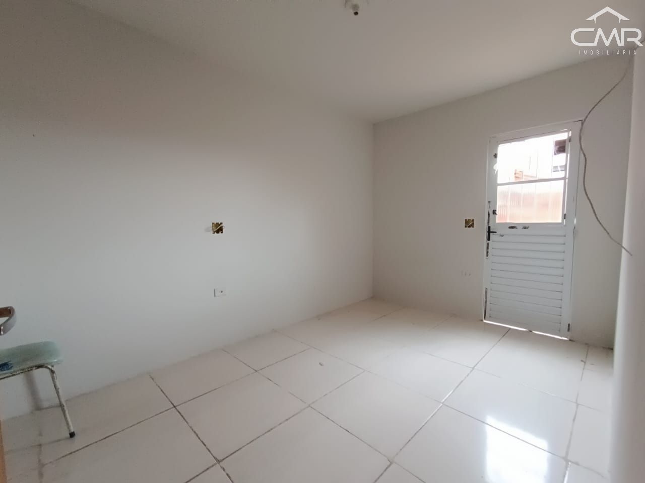 Casa à venda com 3 quartos, 80m² - Foto 13