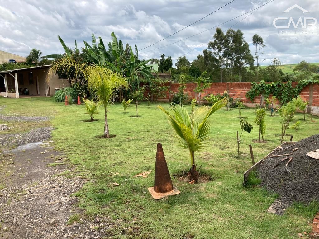 Chácara à venda com 2 quartos, 208m² - Foto 6