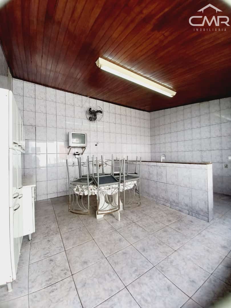 Casa à venda com 3 quartos, 194m² - Foto 12