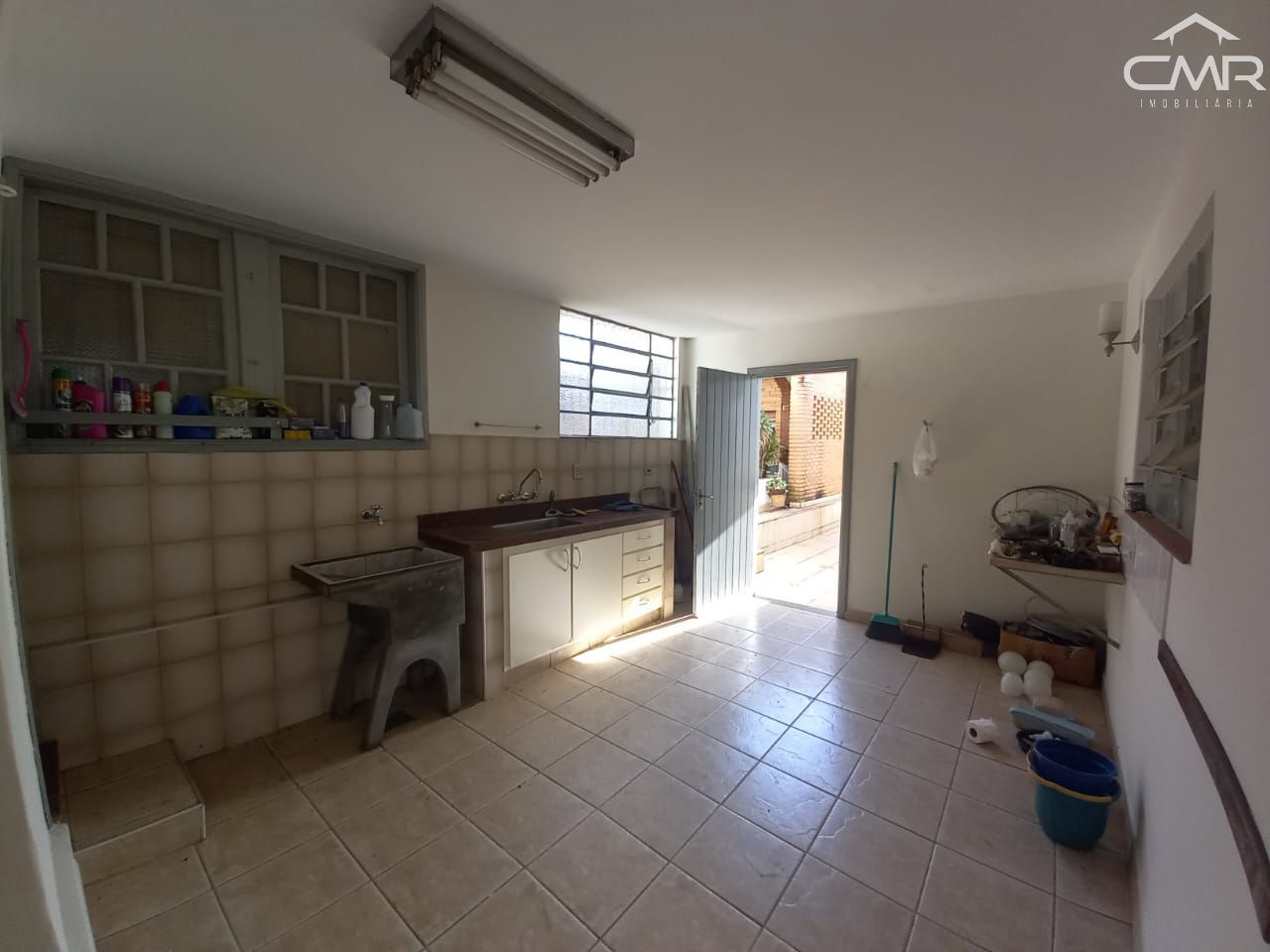 Casa à venda com 3 quartos, 178m² - Foto 11