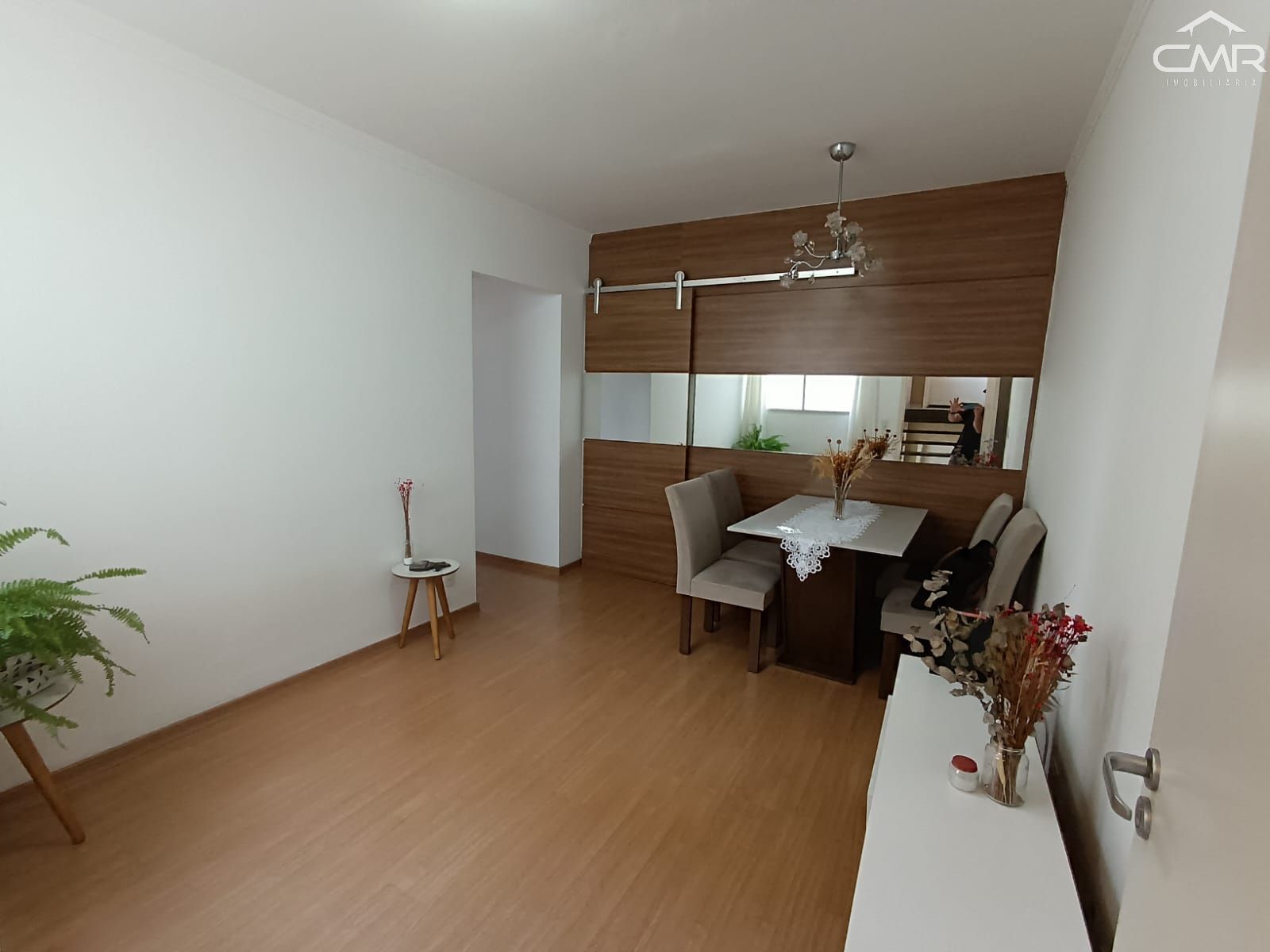 Apartamento à venda com 3 quartos, 57m² - Foto 2