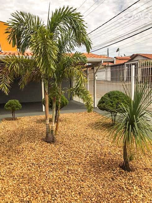 Casa à venda com 3 quartos, 160m² - Foto 3