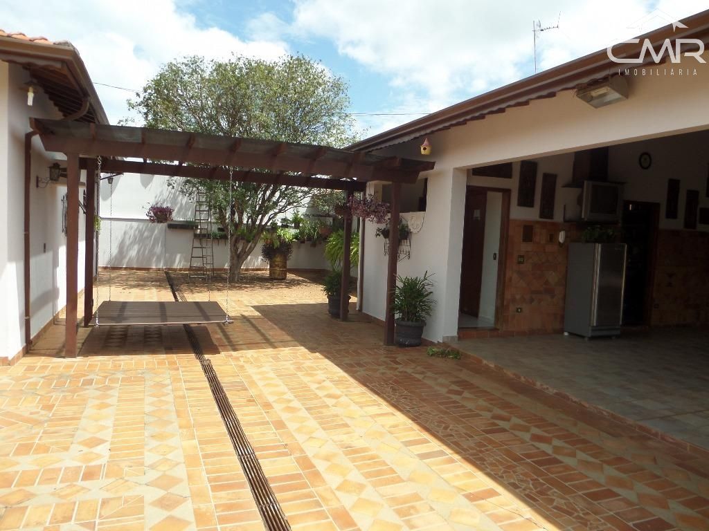 Fazenda à venda com 4 quartos, 550m² - Foto 24