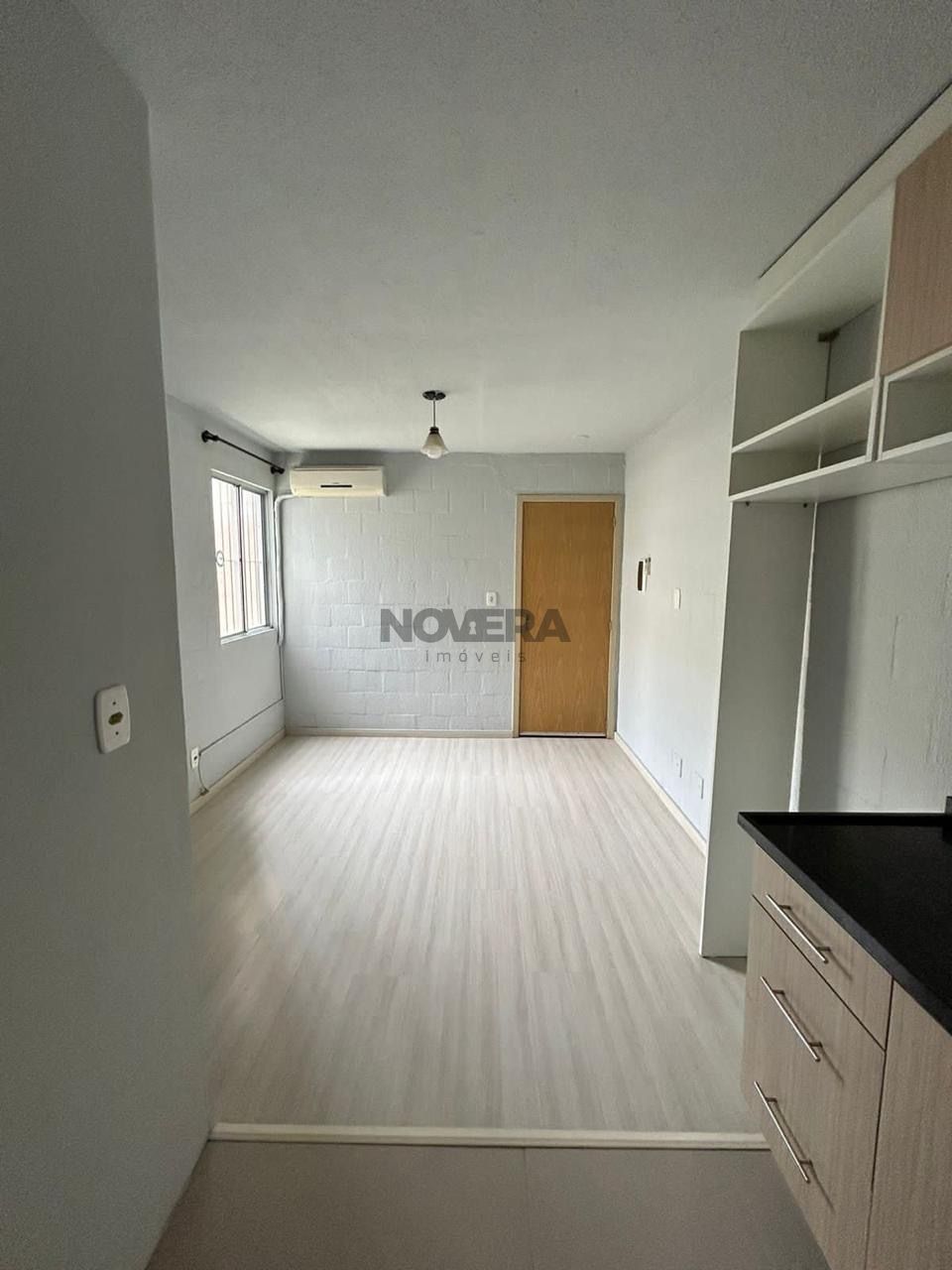 Apartamento semi mobiliado próximo ao Shopping