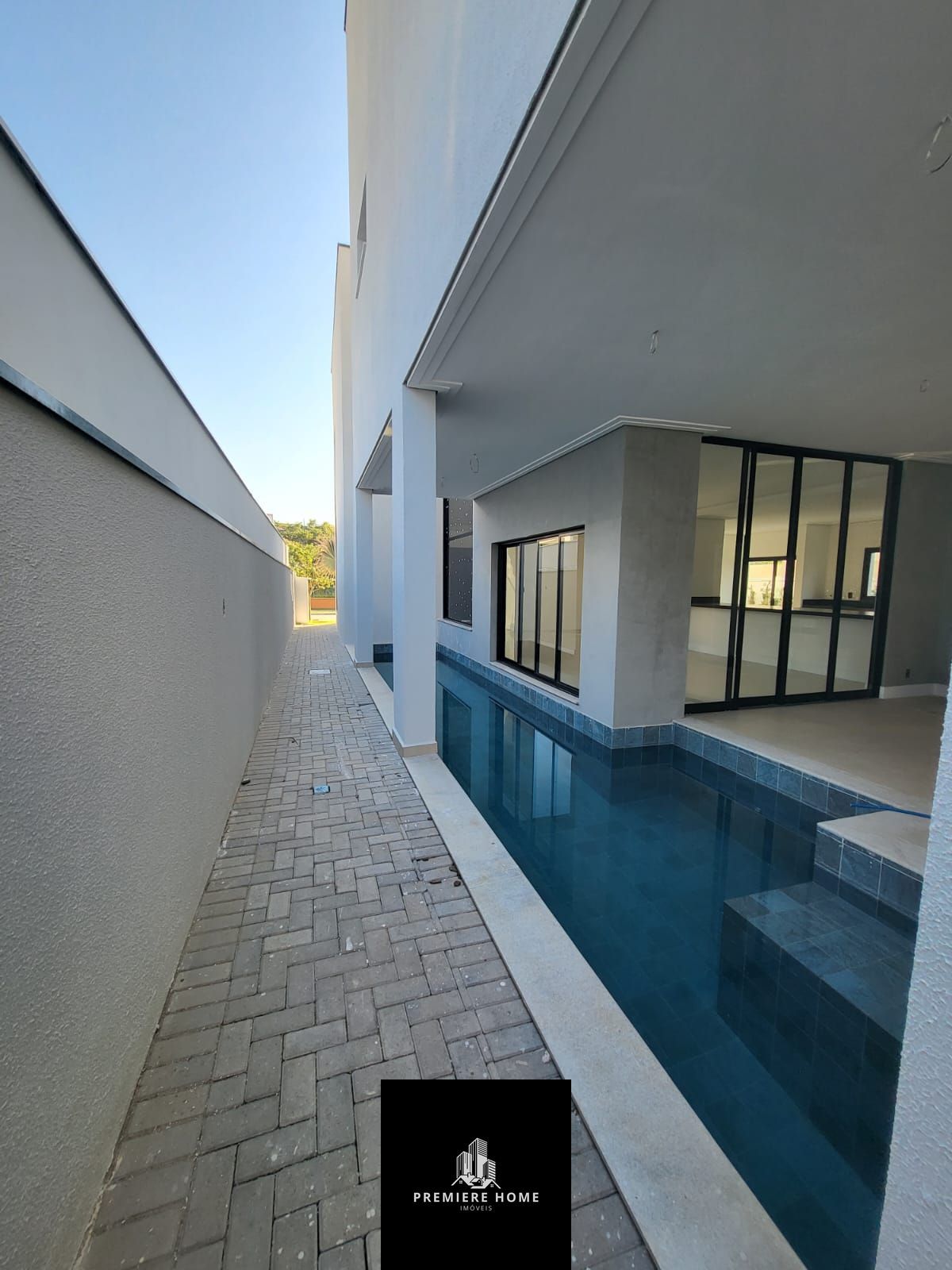 Casa de Condomínio à venda com 4 quartos, 416m² - Foto 10