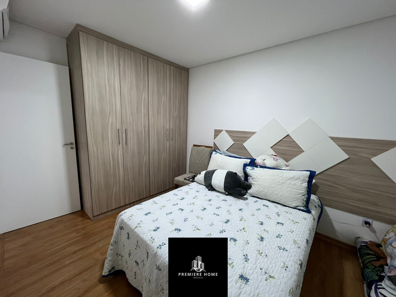 Apartamento à venda com 2 quartos, 54m² - Foto 11