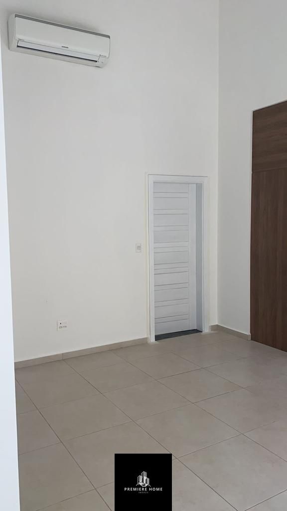 Casa de Condomínio para alugar com 3 quartos, 240m² - Foto 21