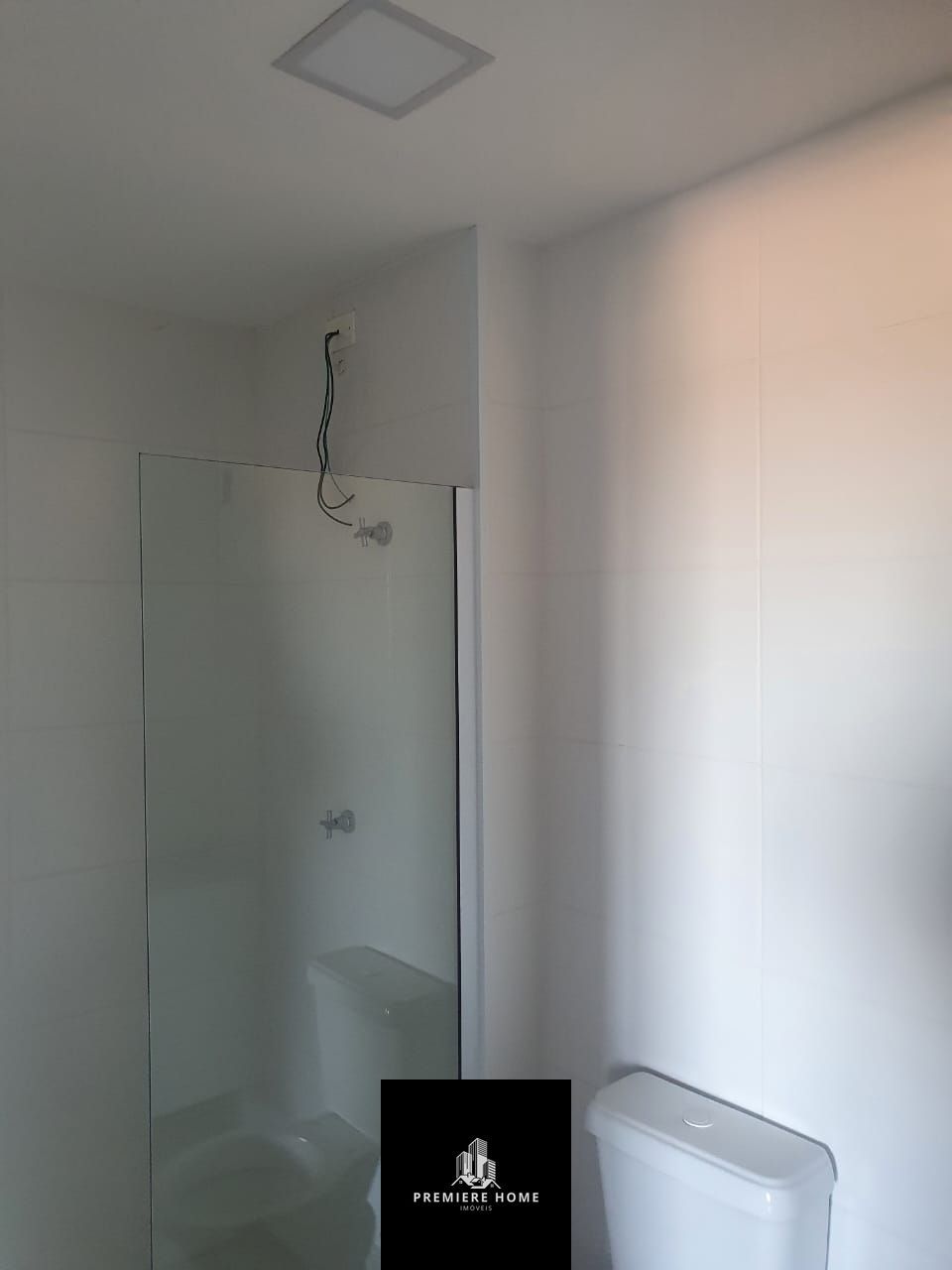 Apartamento à venda com 1 quarto, 45m² - Foto 2