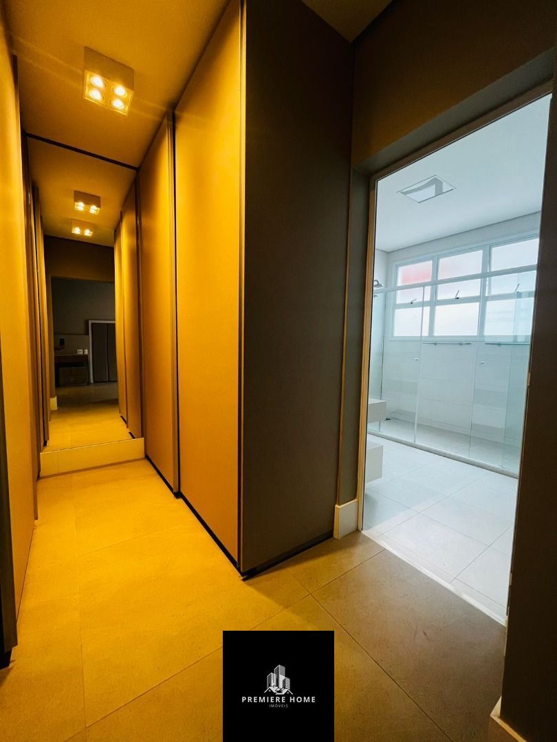 Casa de Condomínio para alugar com 4 quartos, 320m² - Foto 12