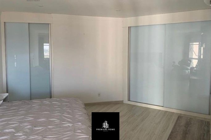 Apartamento para alugar com 3 quartos, 196m² - Foto 8