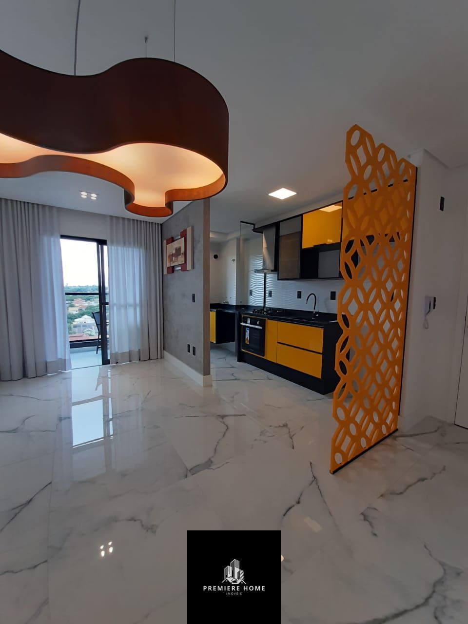 Apartamento à venda com 2 quartos, 55m² - Foto 1