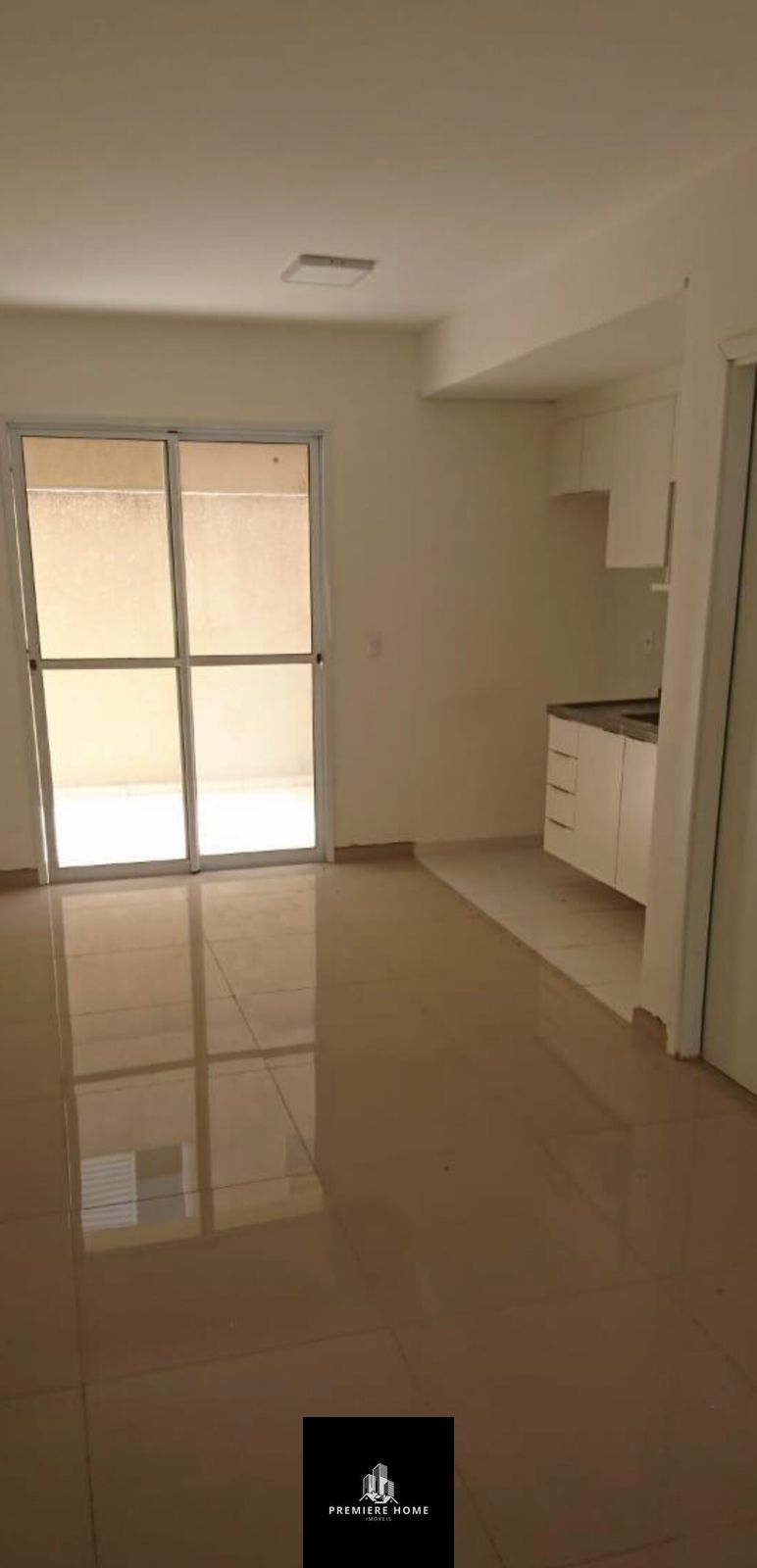 Casa de Condomínio à venda e aluguel com 2 quartos, 53m² - Foto 11