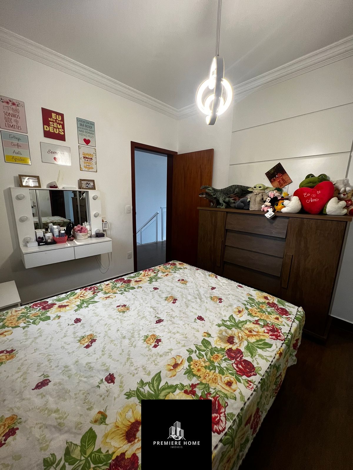 Casa de Condomínio à venda com 4 quartos, 200m² - Foto 41