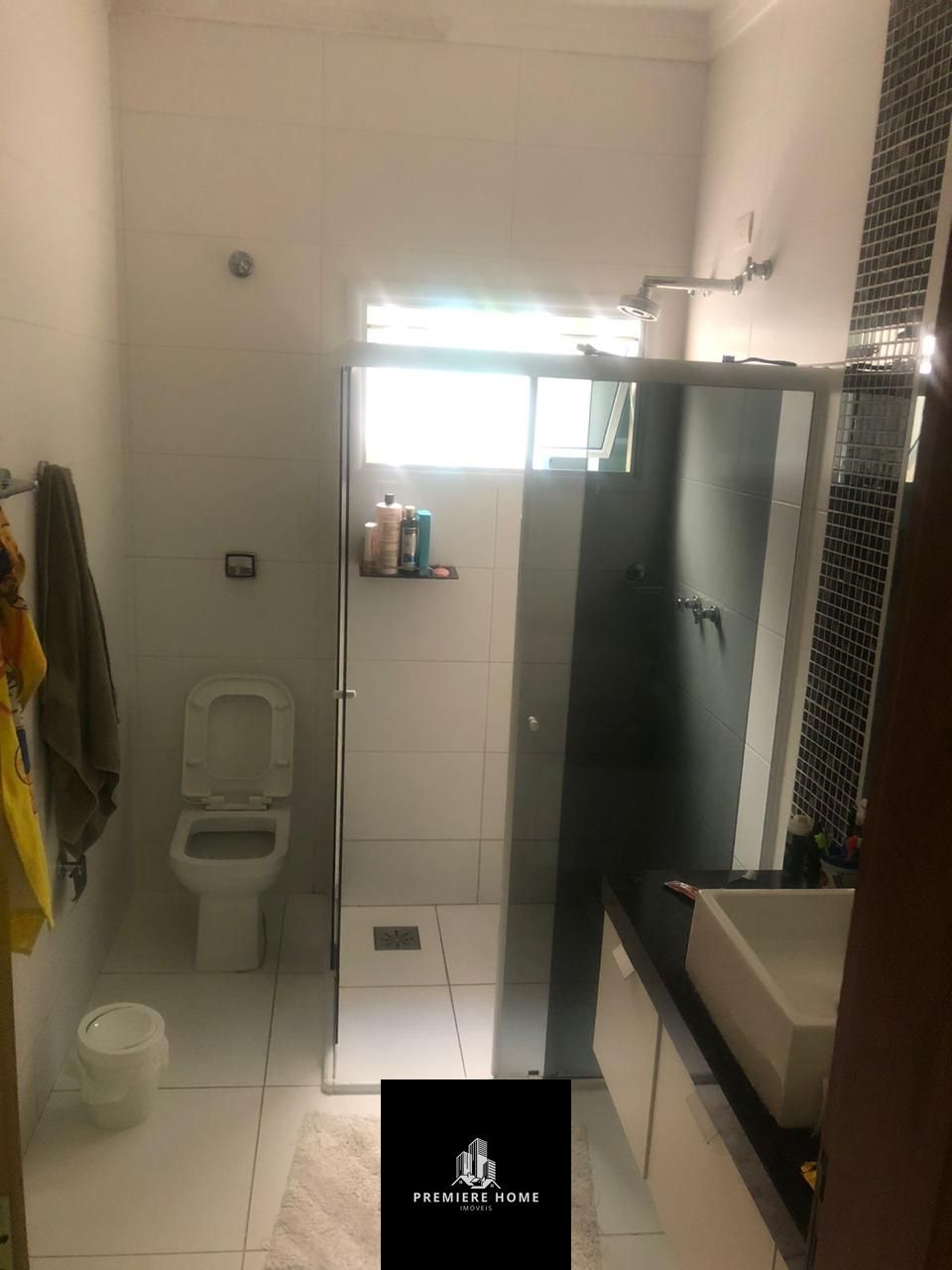 Casa de Condomínio à venda com 4 quartos, 200m² - Foto 18