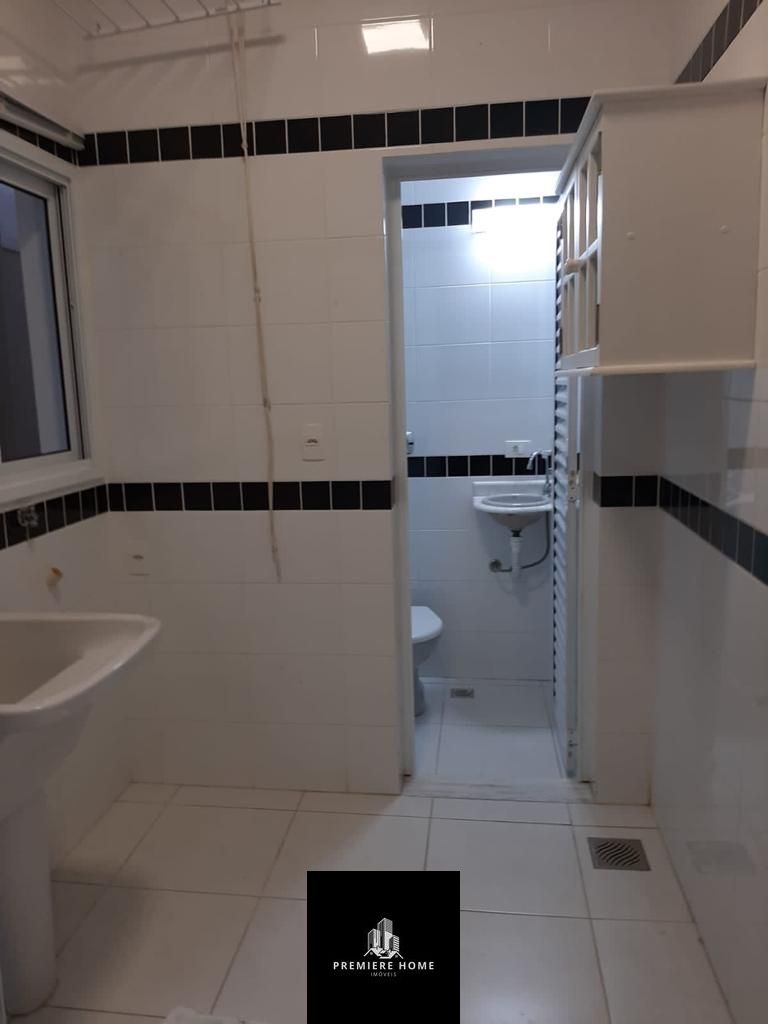 Casa de Condomínio para alugar com 3 quartos, 240m² - Foto 11