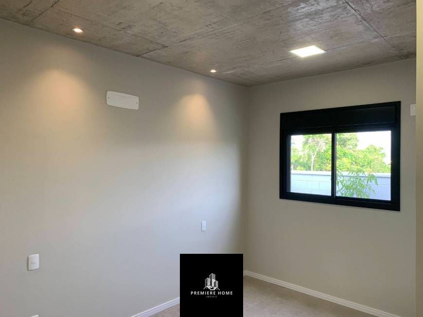 Casa de Condomínio à venda com 4 quartos, 240m² - Foto 25