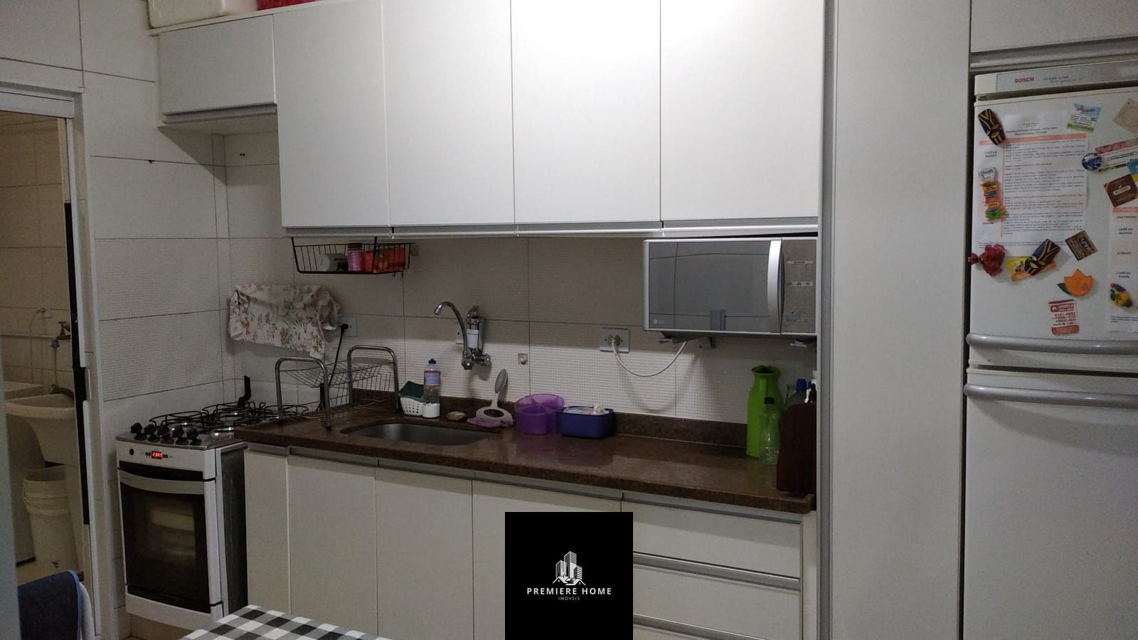 Apartamento à venda com 3 quartos, 93m² - Foto 1