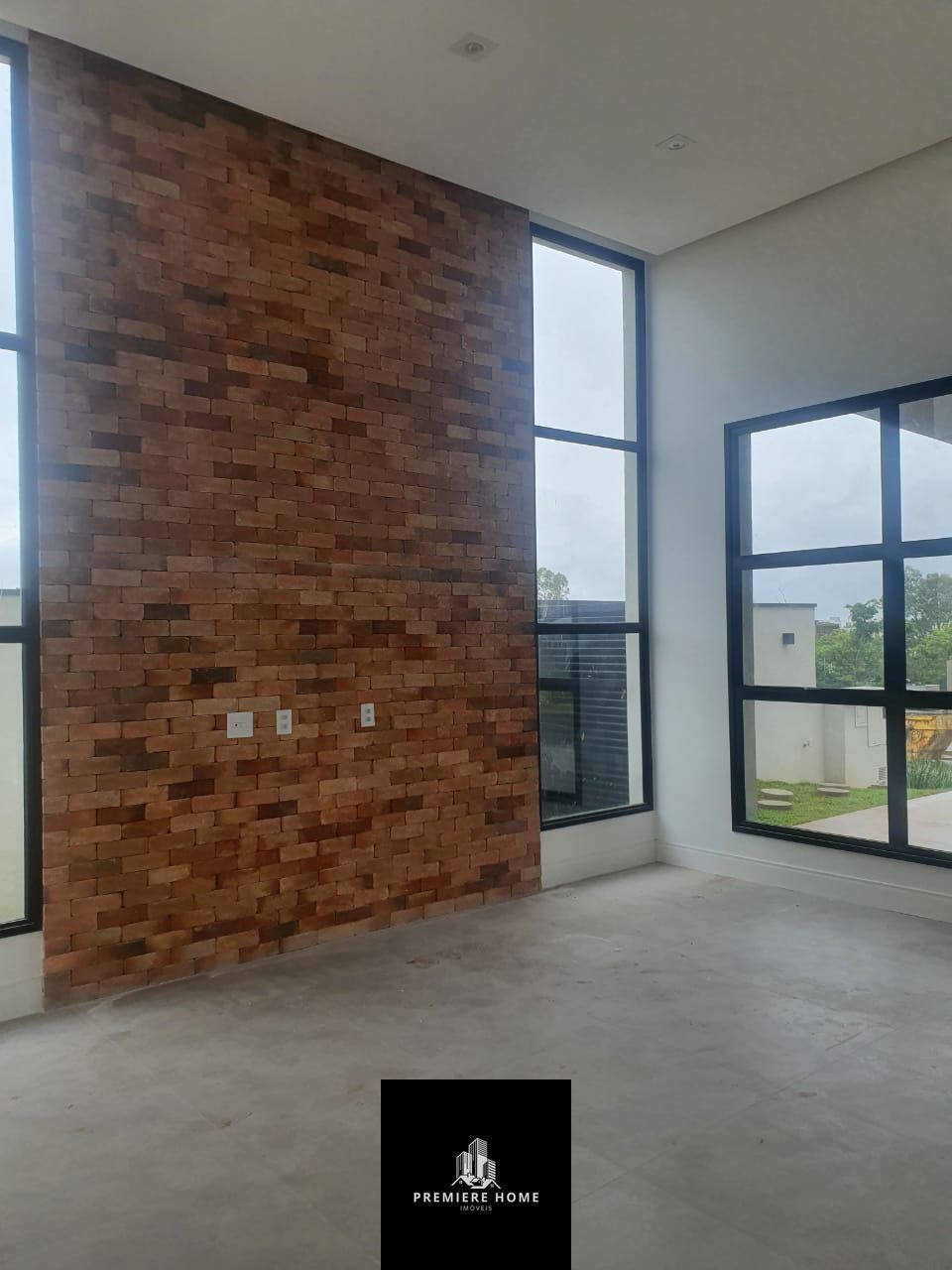 Casa de Condomínio à venda com 3 quartos, 234m² - Foto 4