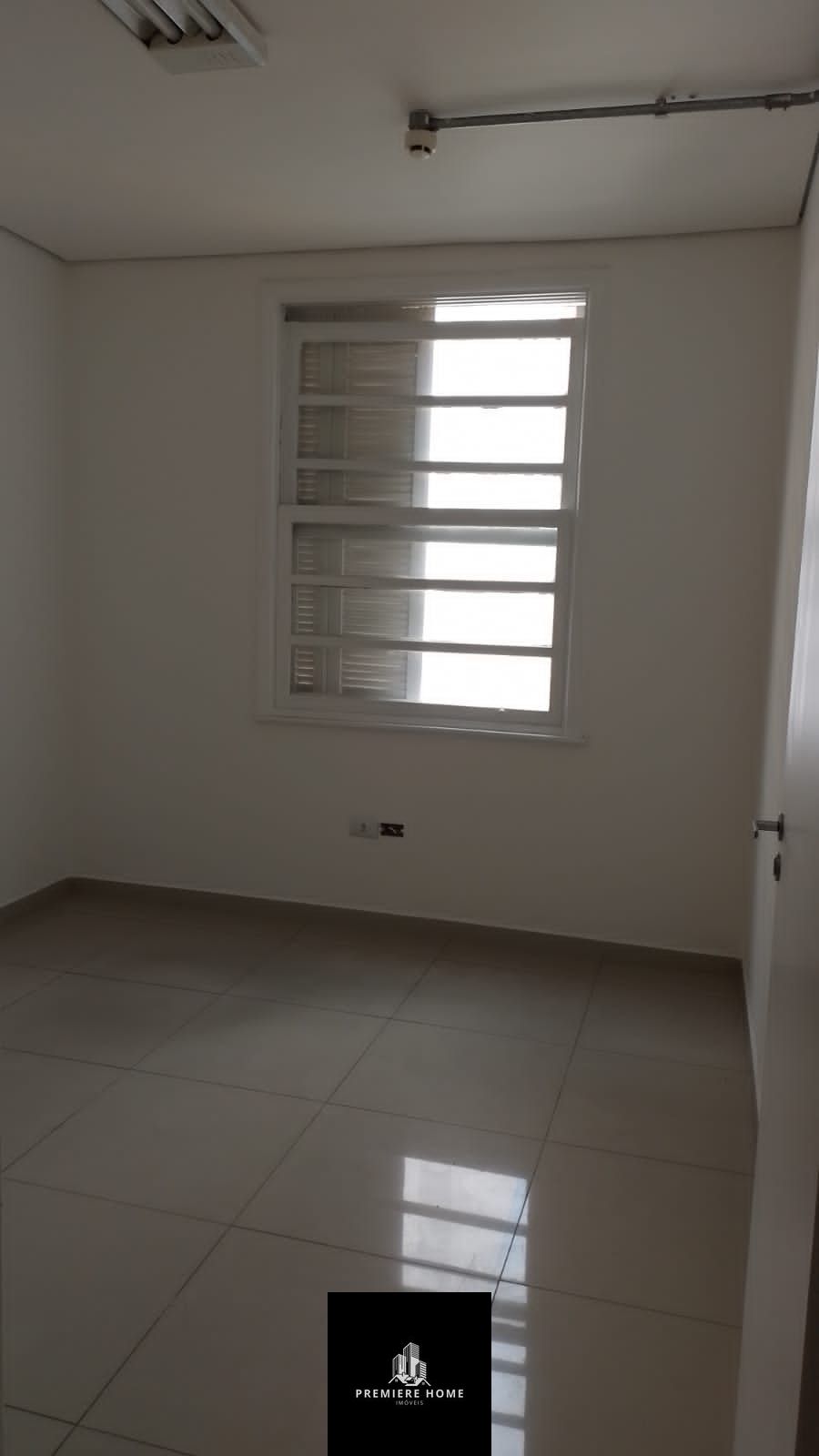 Conjunto Comercial-Sala para alugar com 3 quartos, 100m² - Foto 5