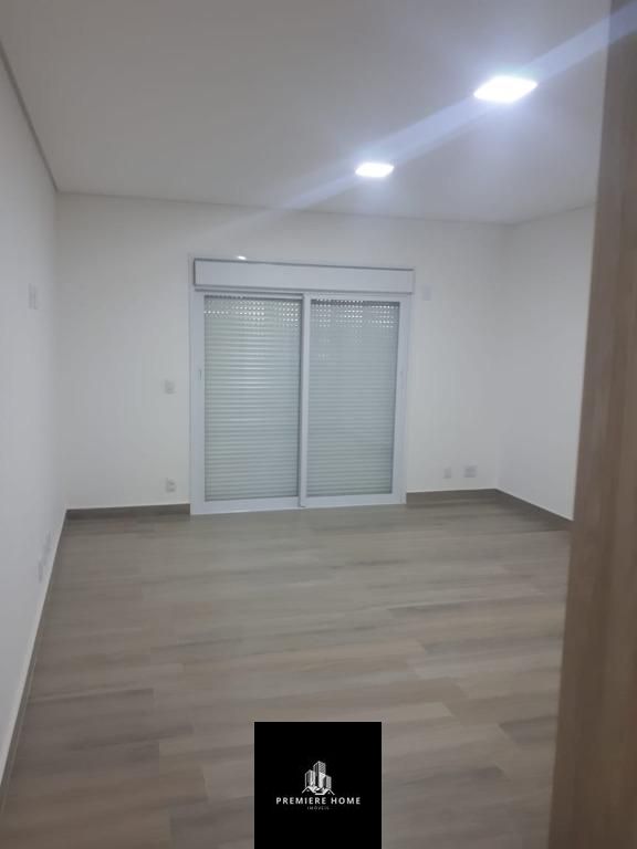 Apartamento à venda com 4 quartos, 220m² - Foto 7