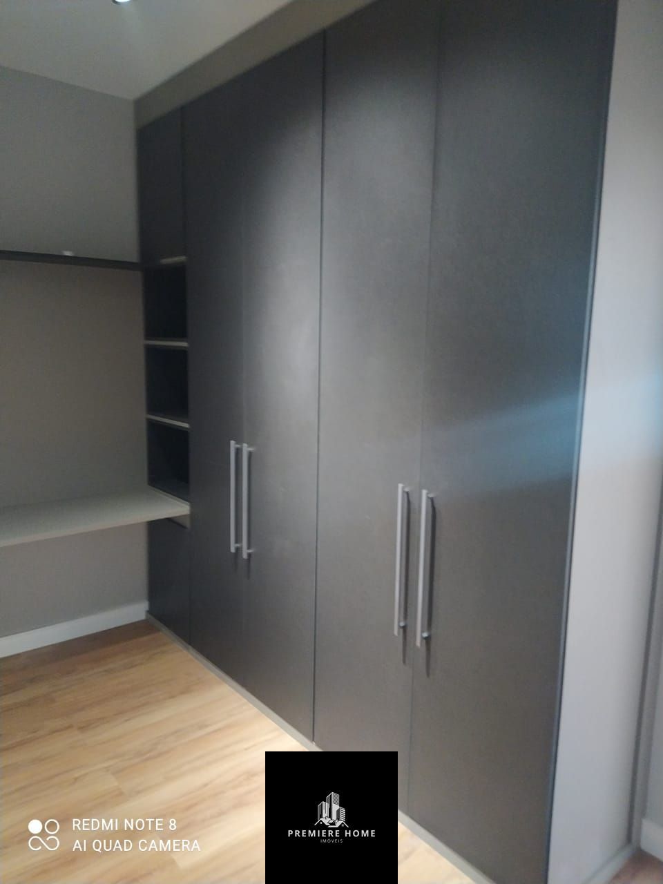 Apartamento à venda com 2 quartos, 62m² - Foto 7