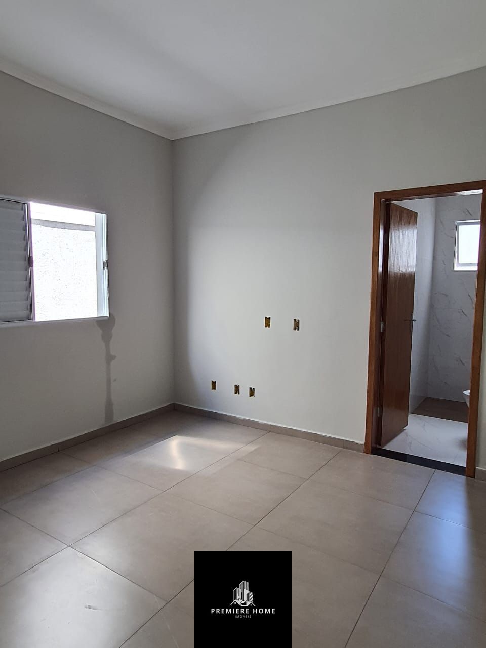 Casa à venda com 2 quartos, 70m² - Foto 13