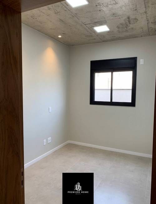 Casa de Condomínio à venda com 4 quartos, 240m² - Foto 23
