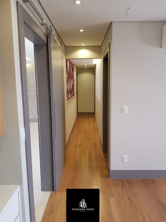 Apartamento à venda com 3 quartos, 215m² - Foto 10