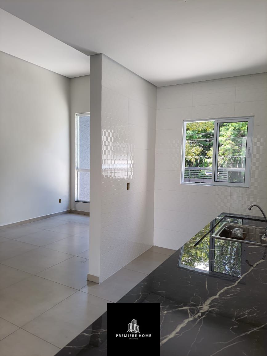 Casa à venda com 2 quartos, 70m² - Foto 9