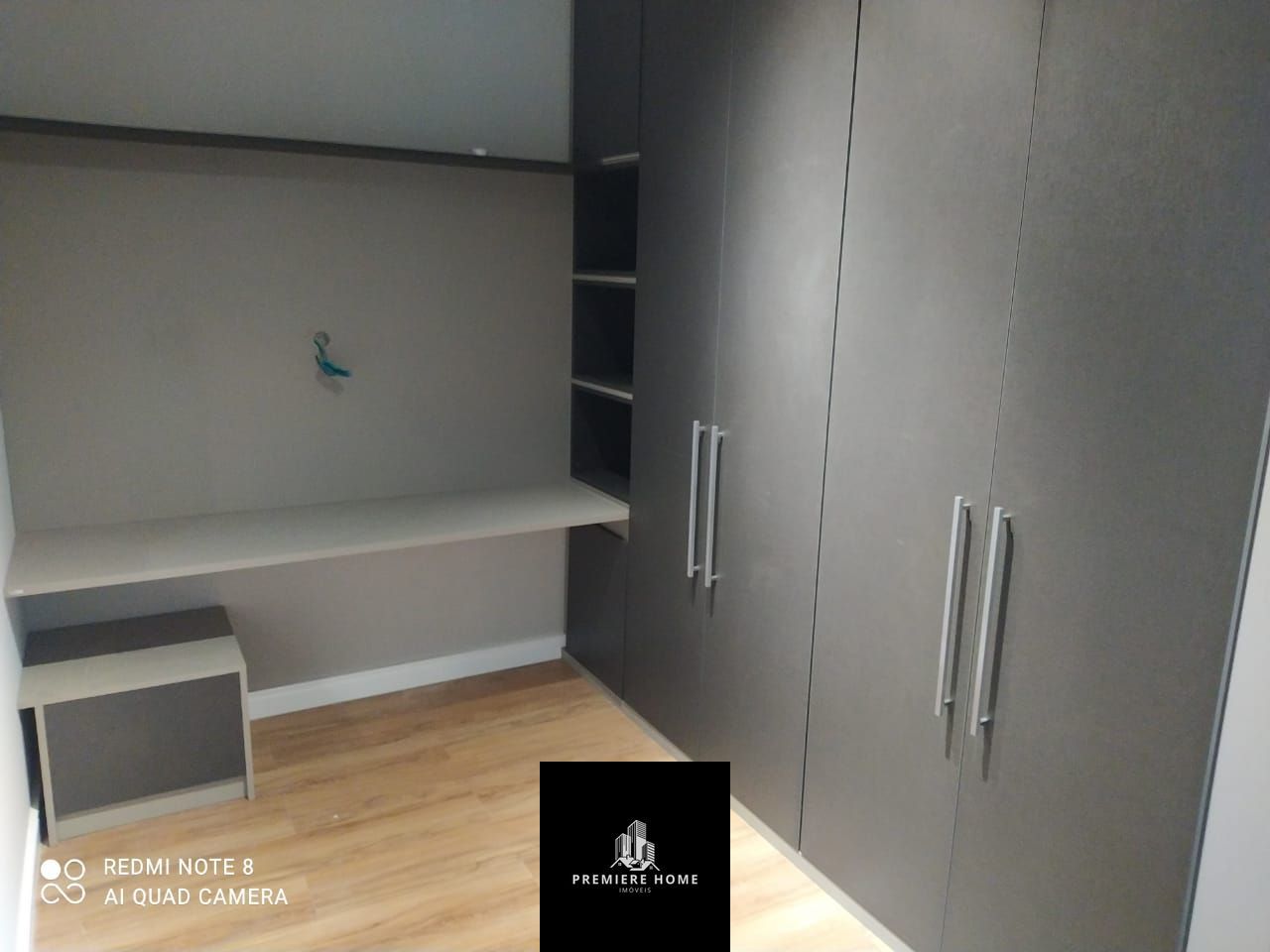 Apartamento à venda com 2 quartos, 62m² - Foto 9