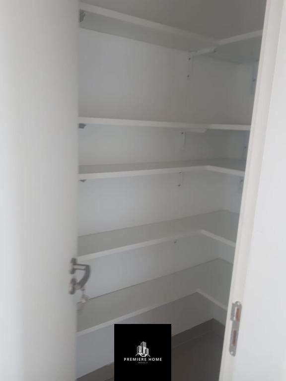 Apartamento à venda com 4 quartos, 220m² - Foto 9