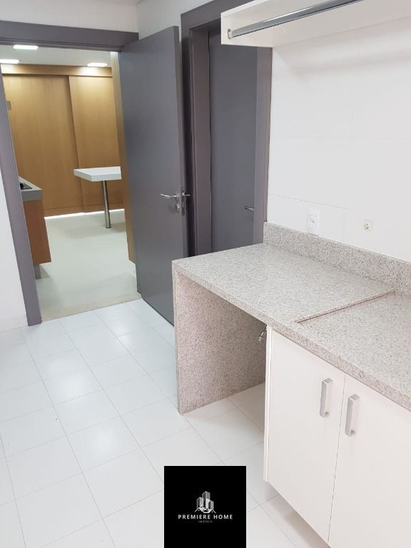 Apartamento à venda com 3 quartos, 215m² - Foto 9