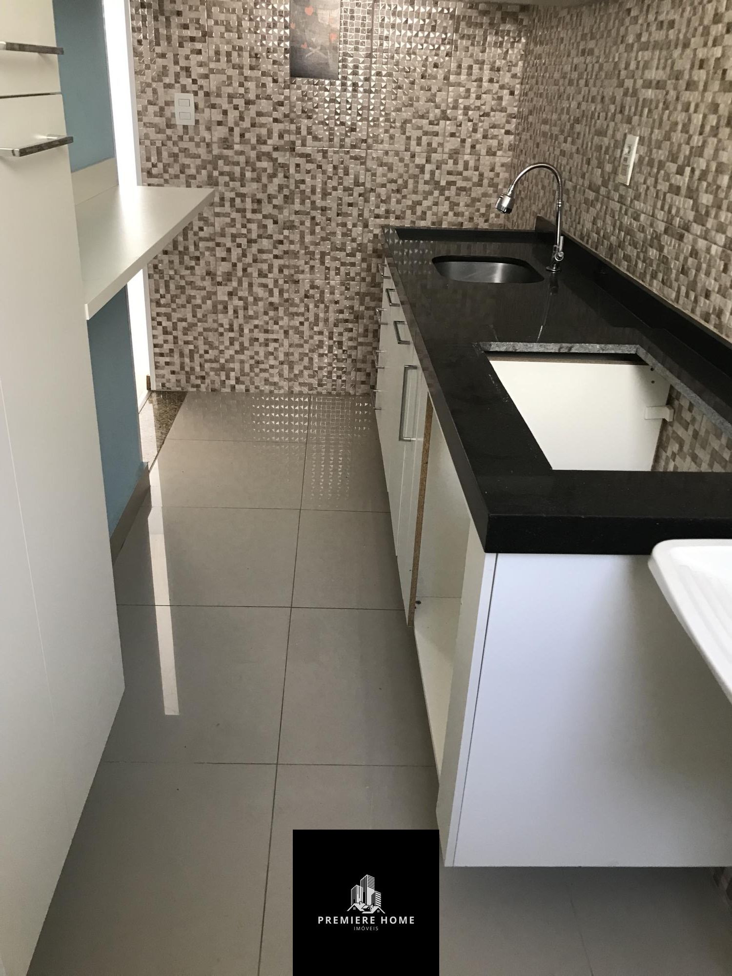 Apartamento à venda com 2 quartos, 48m² - Foto 13