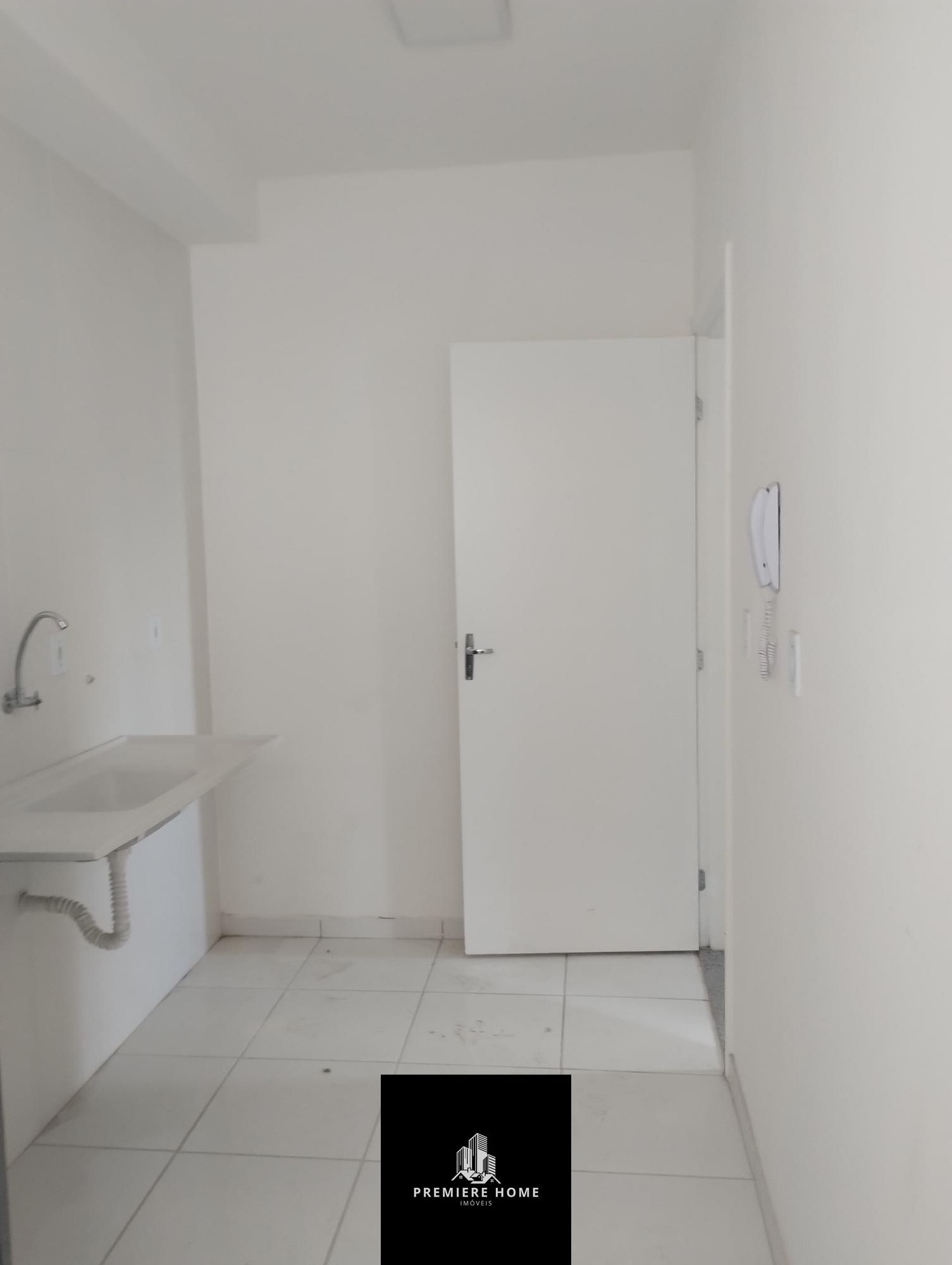 Apartamento para alugar com 2 quartos, 62m² - Foto 13