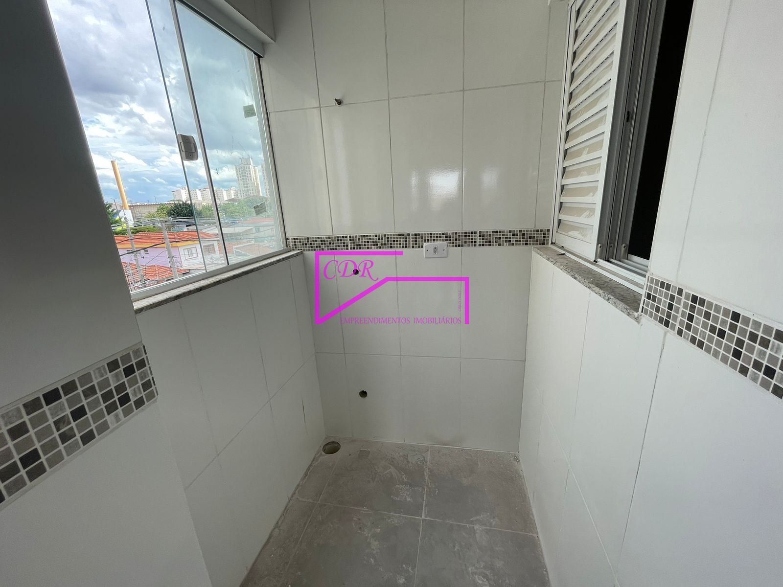 Apartamento à venda com 2 quartos, 40m² - Foto 6