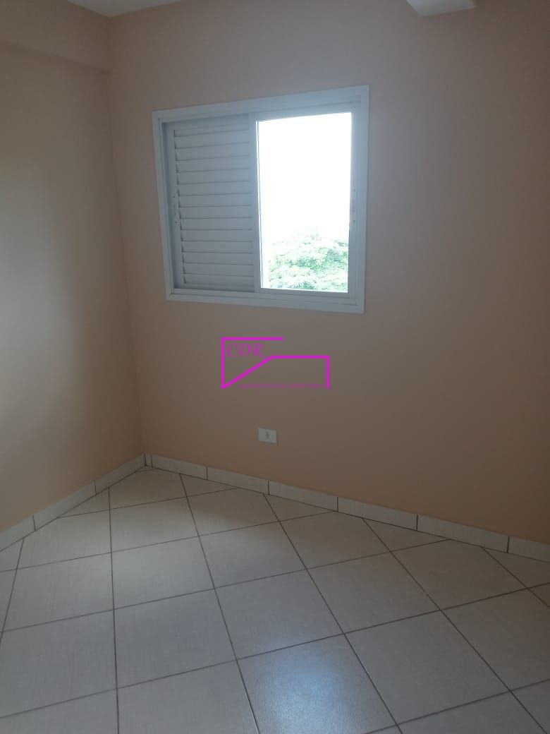 Apartamento à venda com 2 quartos, 38m² - Foto 4