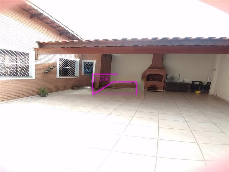 Casa, 2 quartos, 146 m² - Foto 1