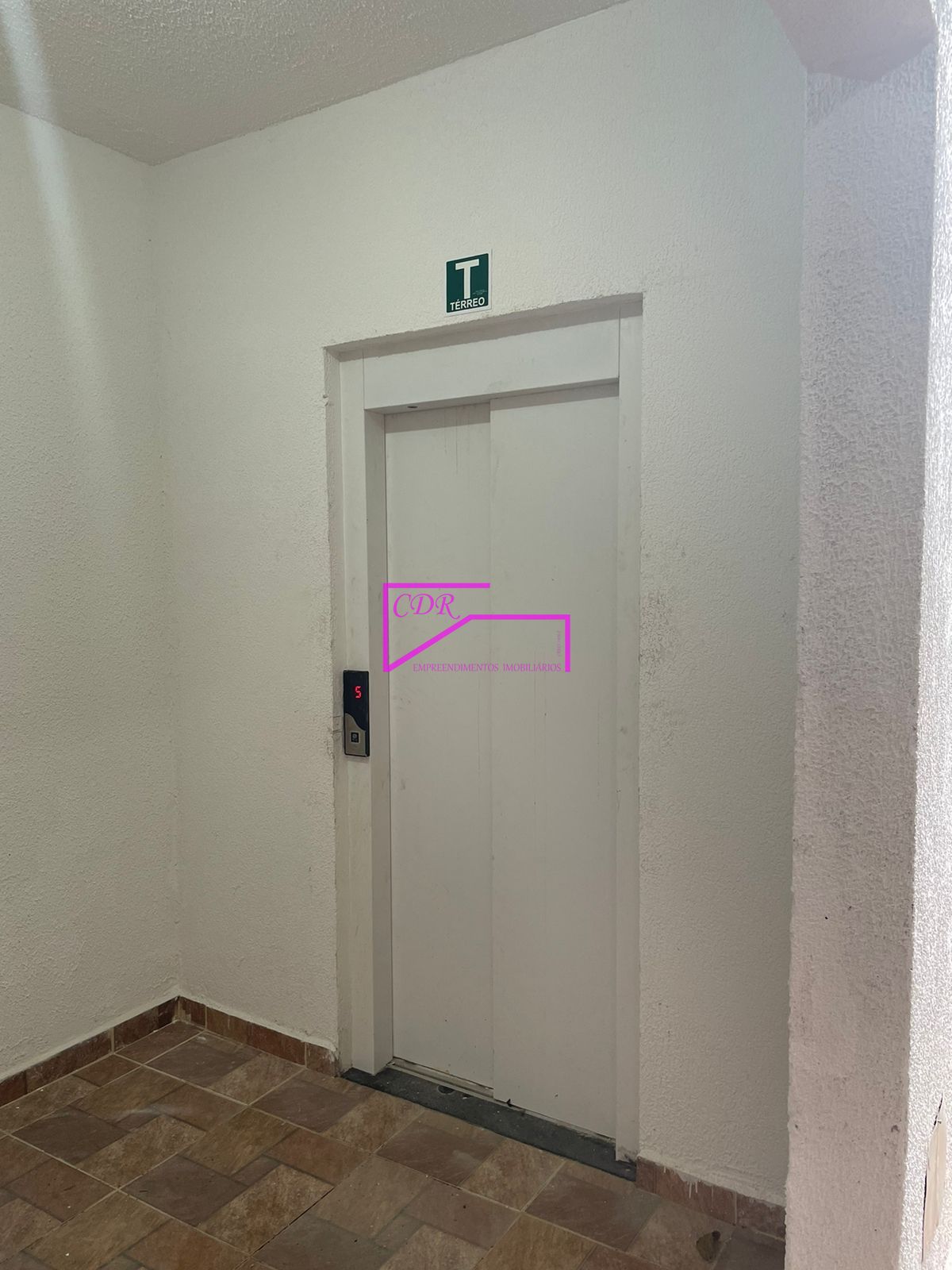 Apartamento à venda com 1 quarto, 30m² - Foto 10