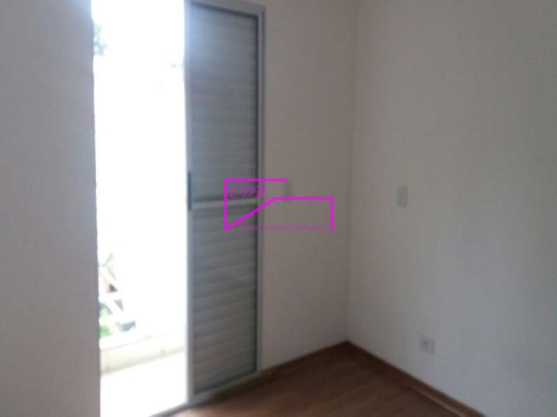 Sobrado à venda com 3 quartos, 100m² - Foto 14