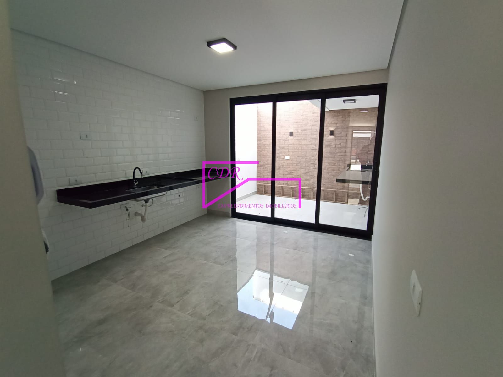 Sobrado à venda com 2 quartos, 76m² - Foto 14