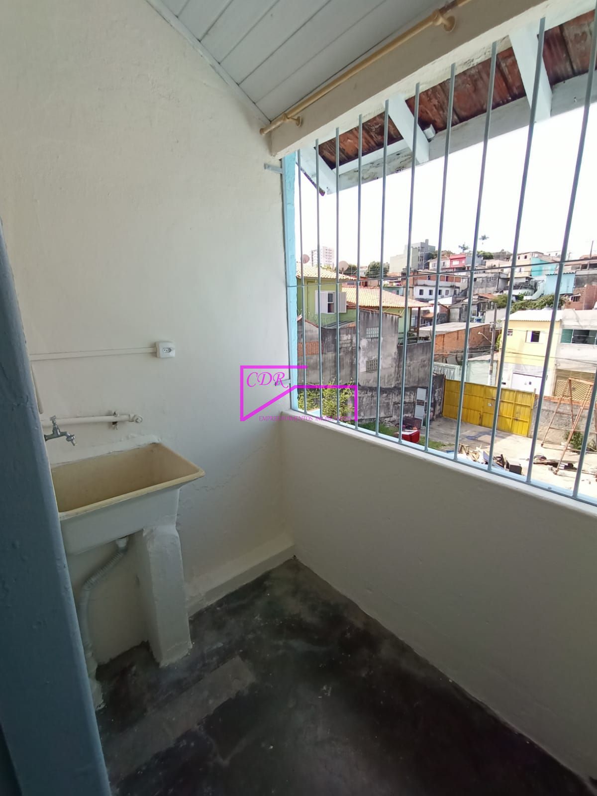 Casa para alugar com 2 quartos, 80m² - Foto 15