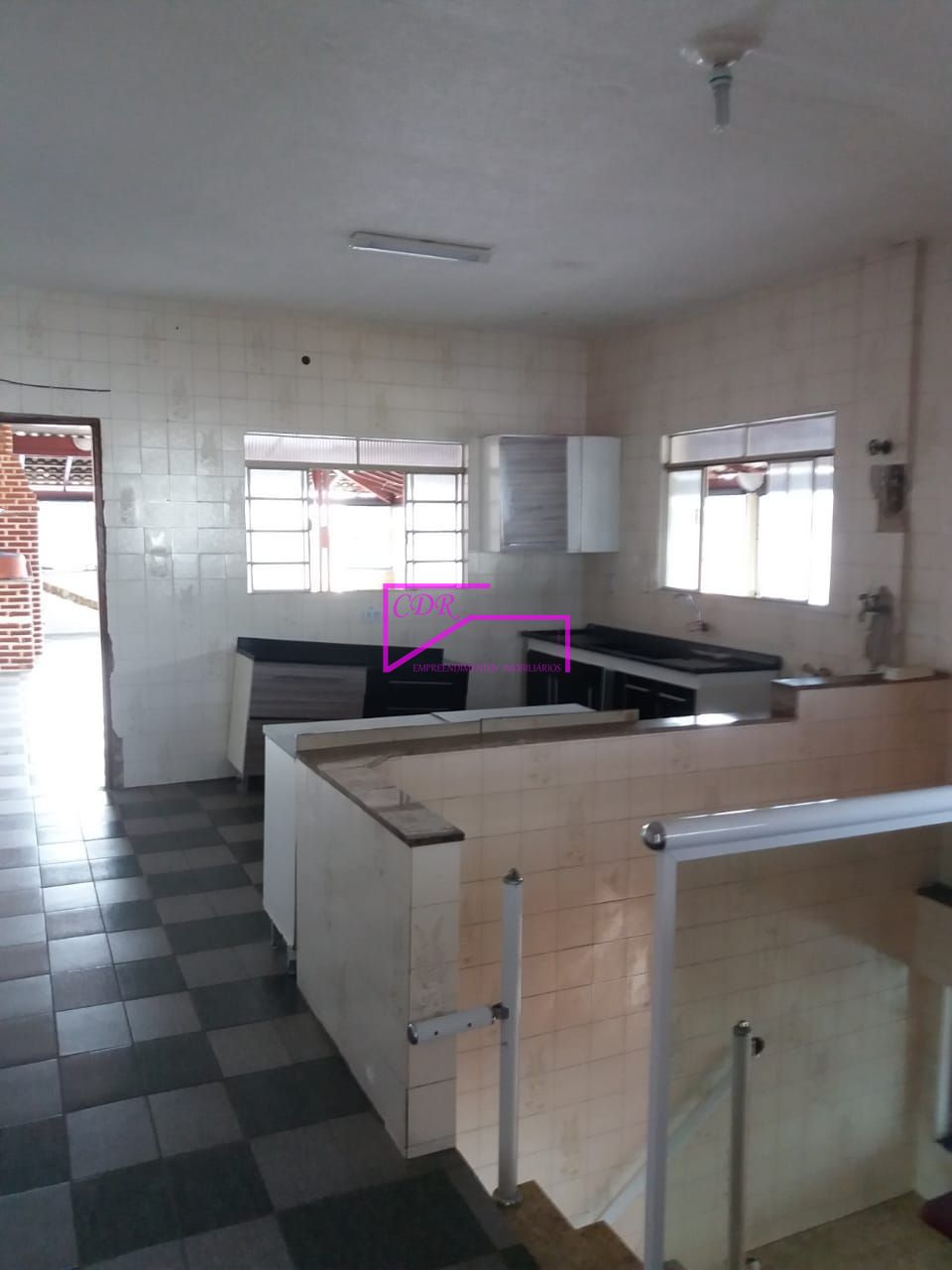 Sobrado à venda com 3 quartos, 400m² - Foto 47