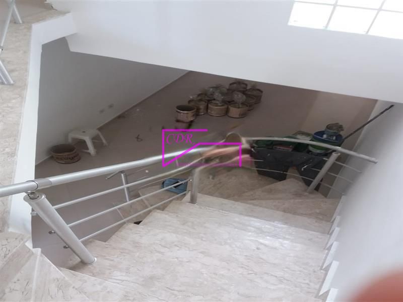 Sobrado à venda com 3 quartos, 100m² - Foto 4