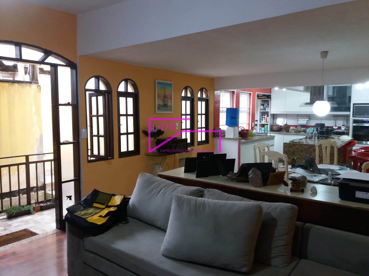 Casa à venda com 3 quartos, 122m² - Foto 8