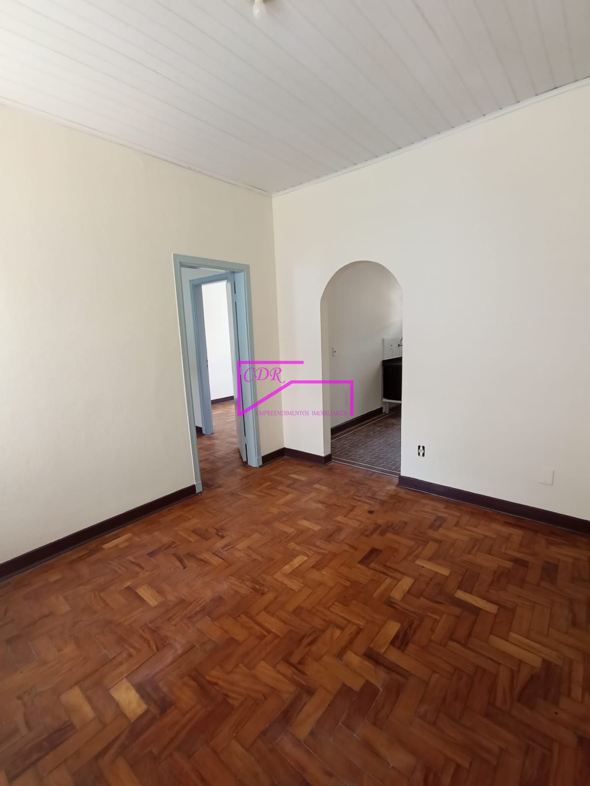 Casa para alugar com 2 quartos, 80m² - Foto 6